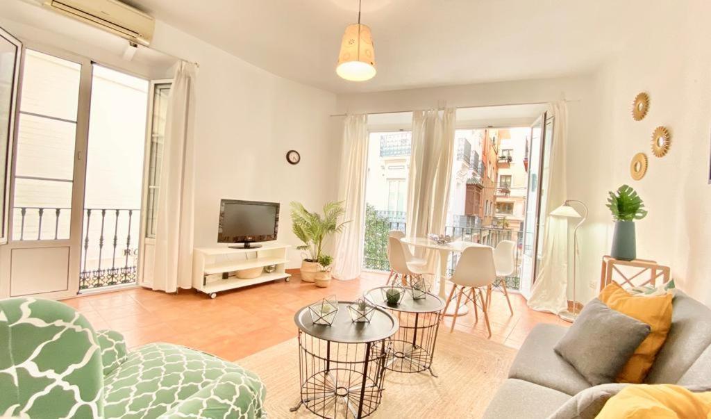 Superb Apartment In Downtown Of Sevilla ,Parking Optional, Top !! Экстерьер фото